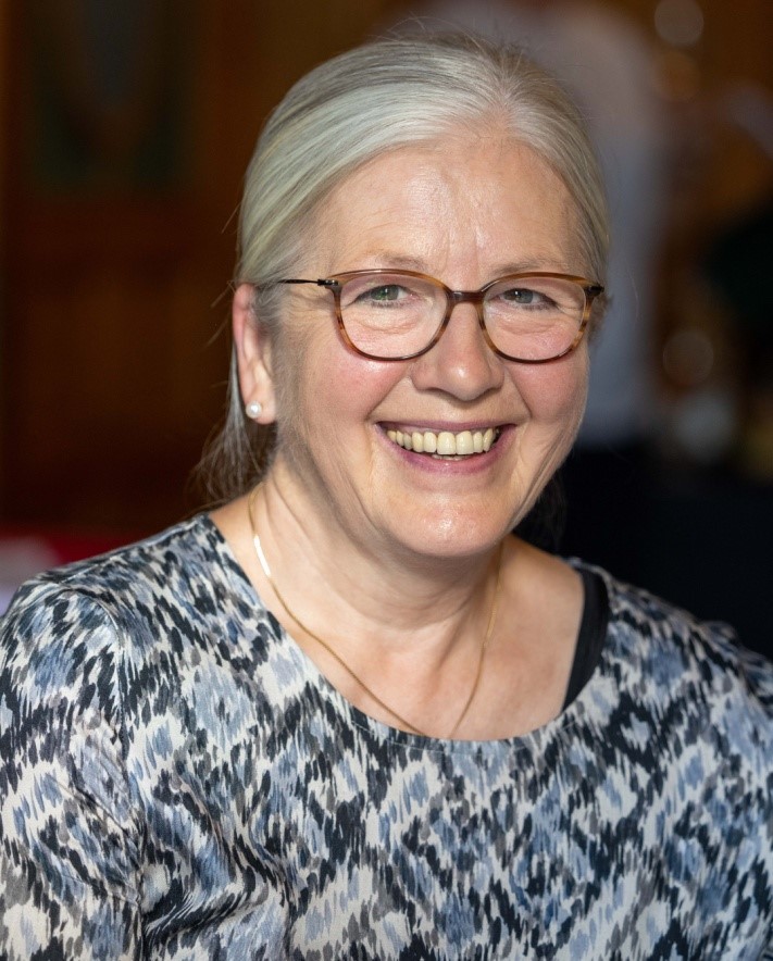 karin-mutschler.jpg